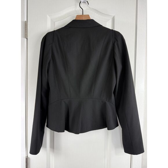 Tahari Women's Black Long Sleeve Blazer Jacket One Button Closure Size 6 - Picture 2 of 9